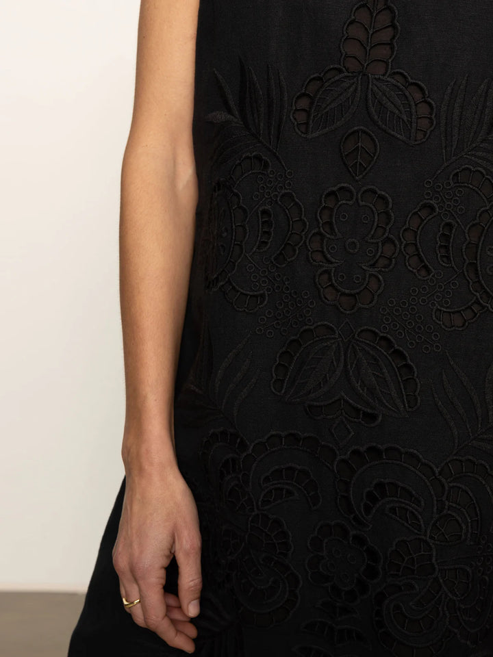 Sanctuary Embroidered Blooms Dress Black