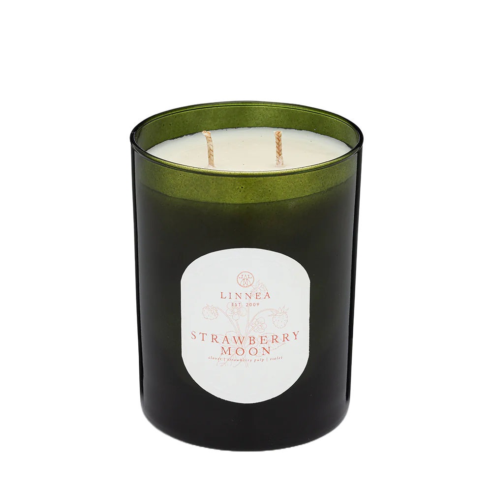 Linnea 2-wick Candle - Strawberry Moon